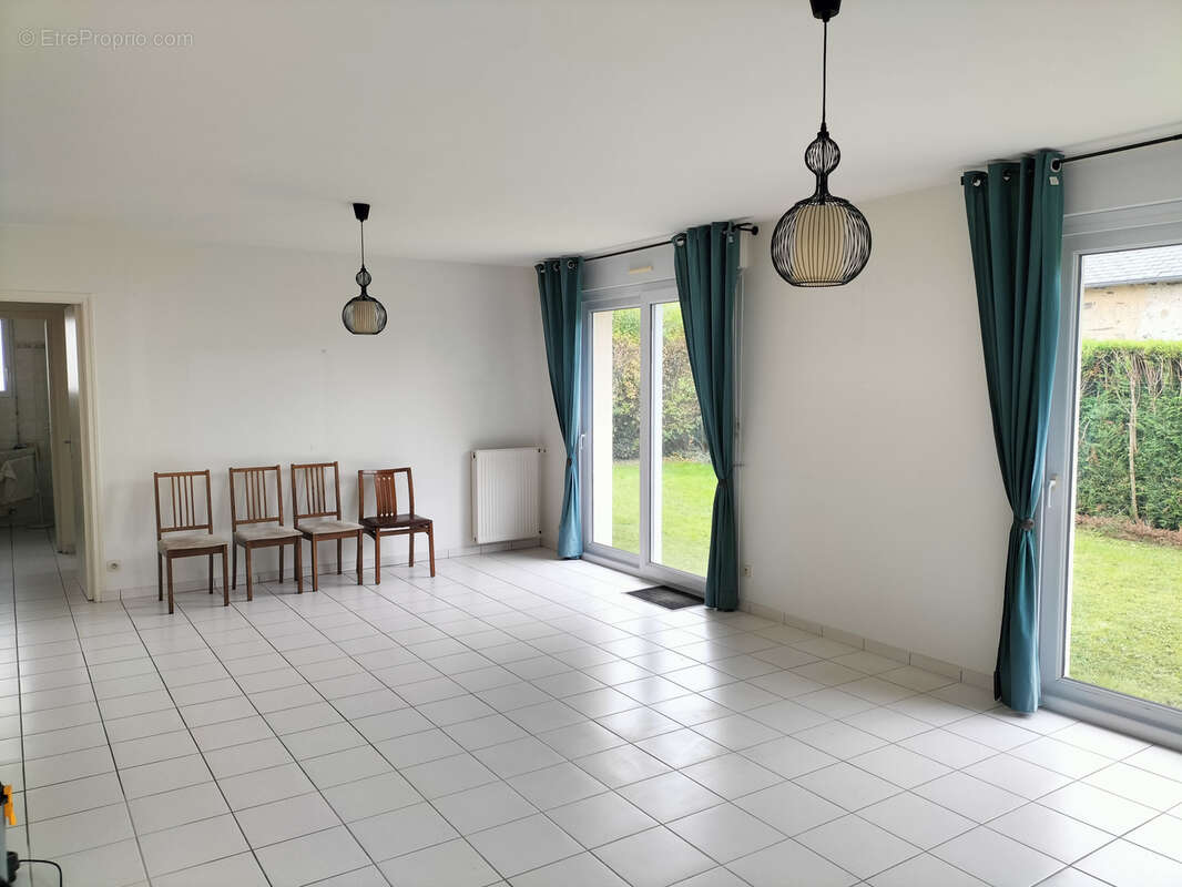 Maison à BONCHAMP-LES-LAVAL