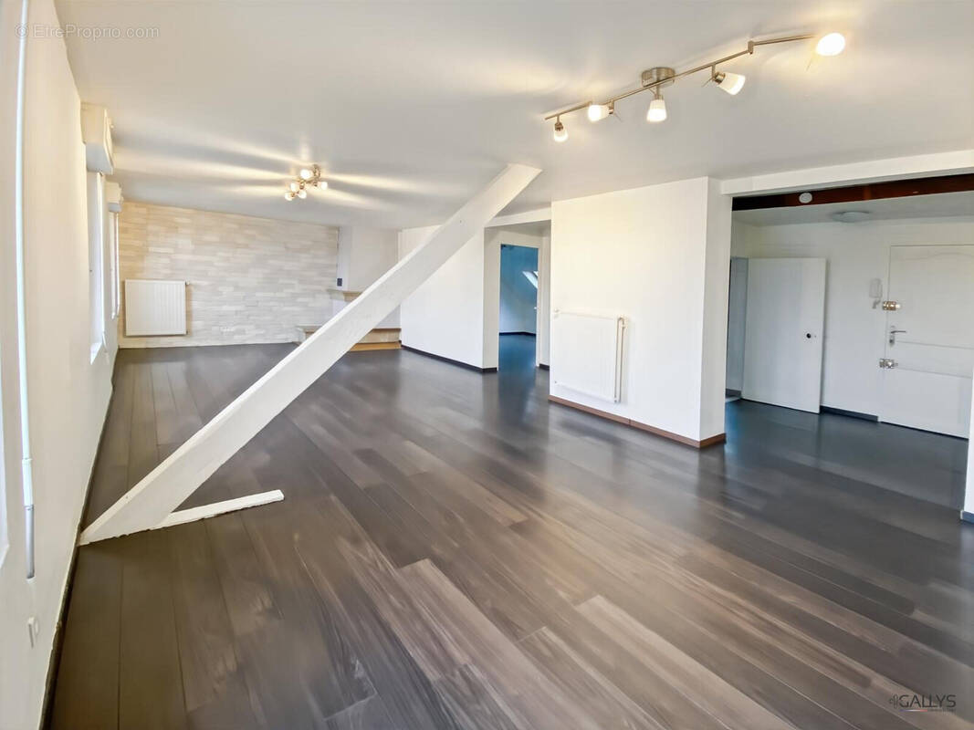 Appartement à MOULINS-LES-METZ