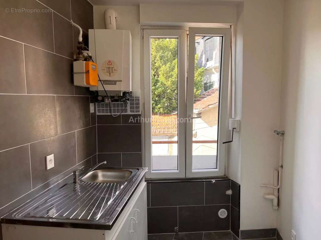 Appartement à VILLENEUVE-SAINT-GEORGES