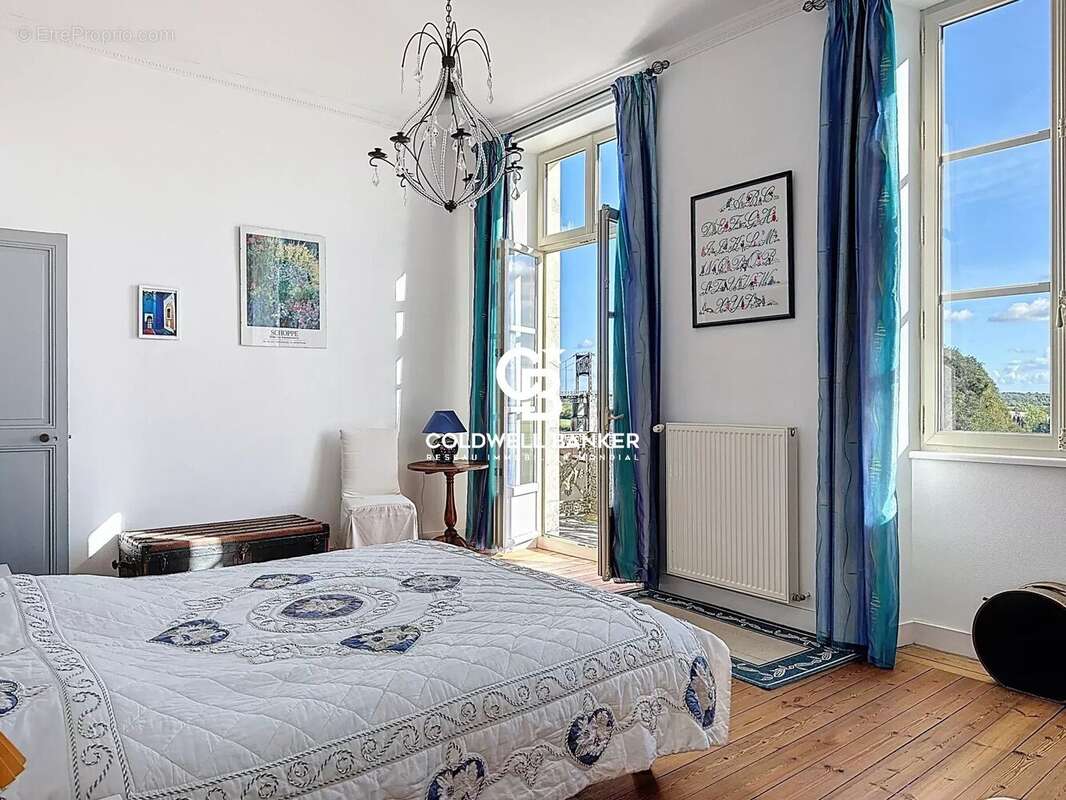 Maison à TONNAY-CHARENTE