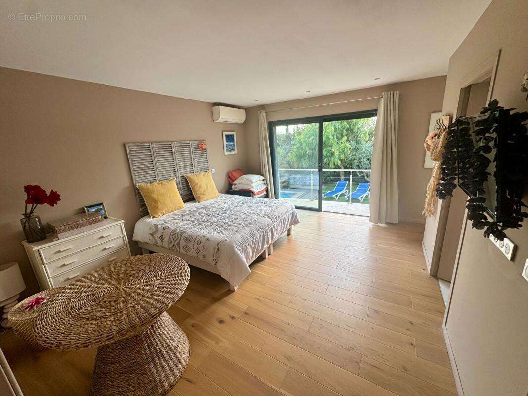 Maison à TRANS-EN-PROVENCE