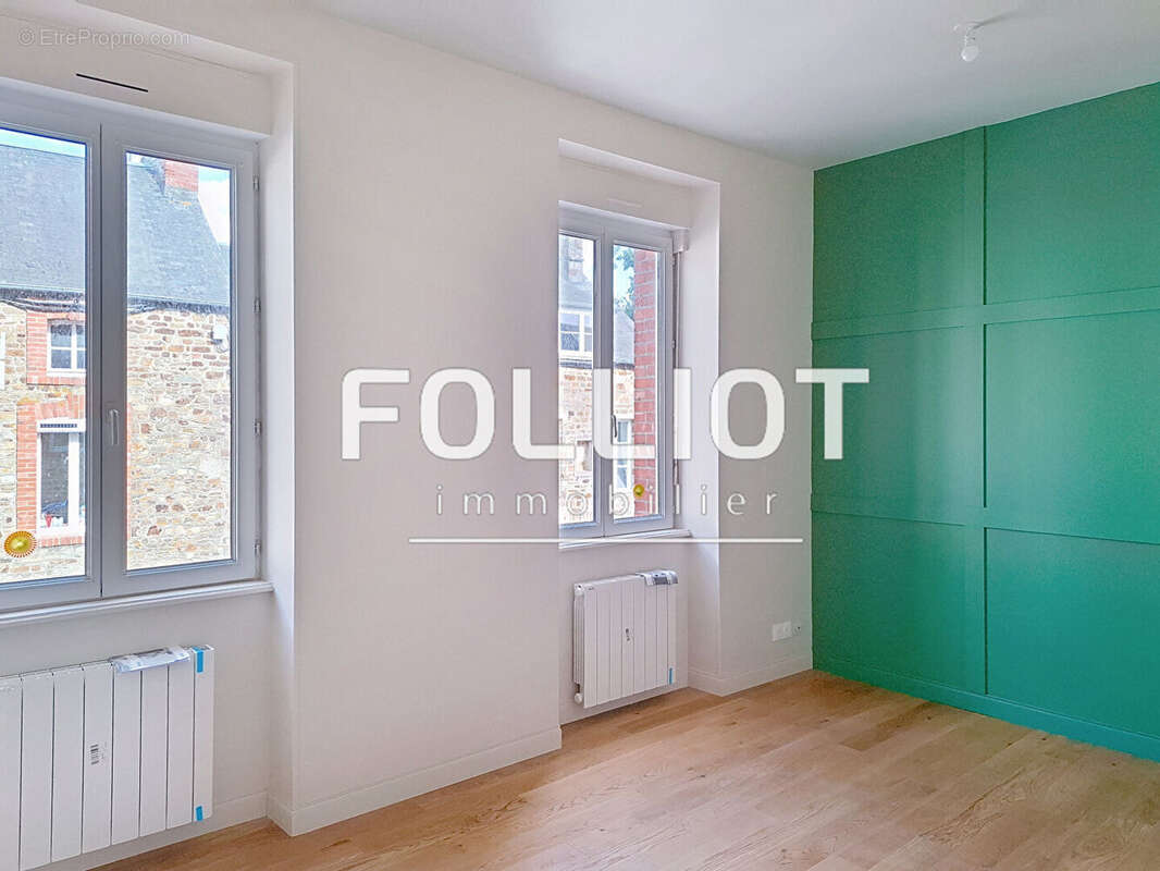 Maison à LA HAYE-DU-PUITS