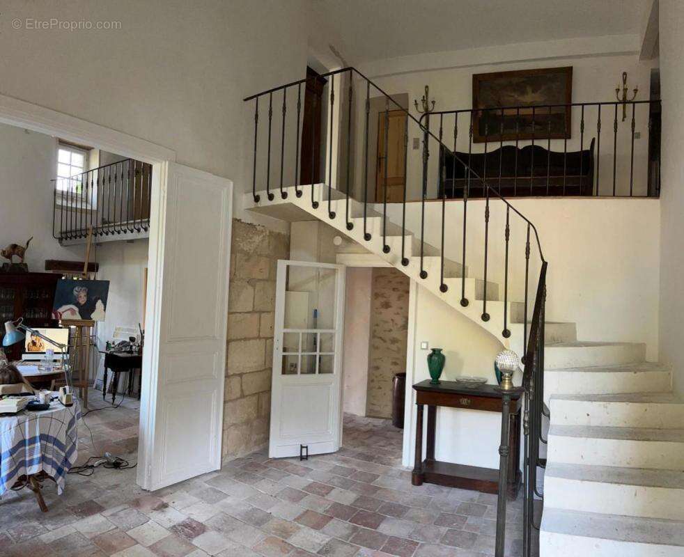 Maison 5 Pièces - 255 m2 - photo 4