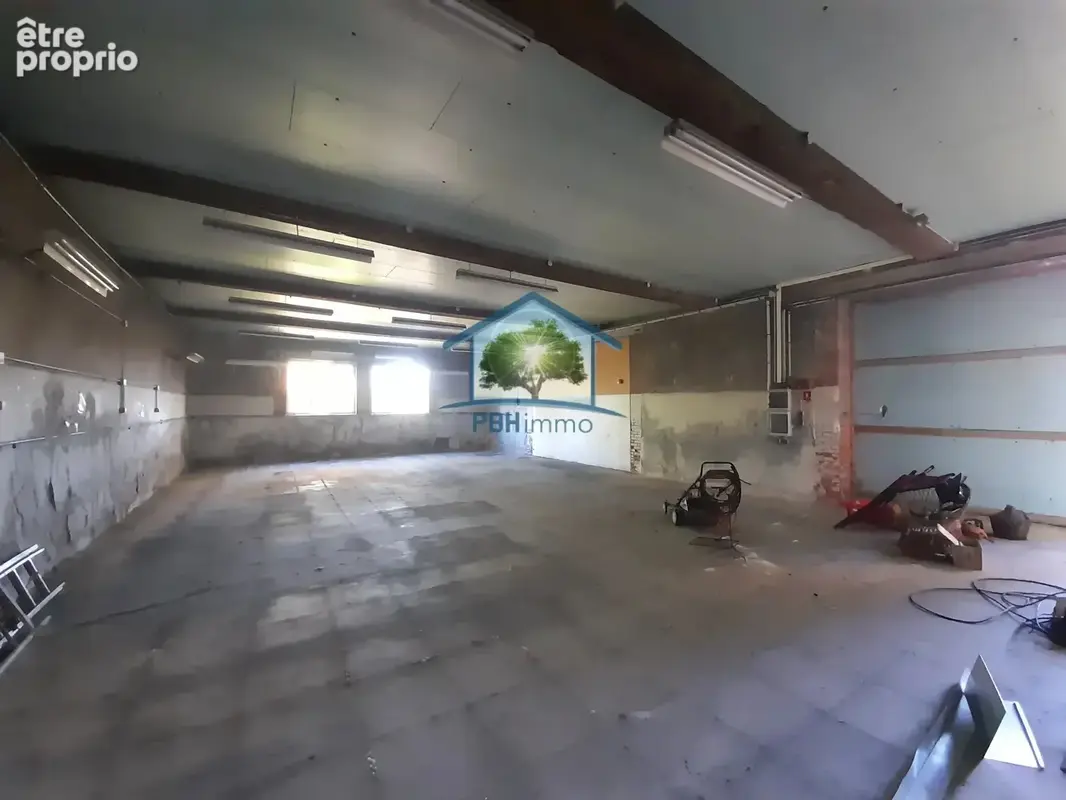Bourg-lastic – ensemble immobilier à réhabiliter – fort potentiel ! - photo 18