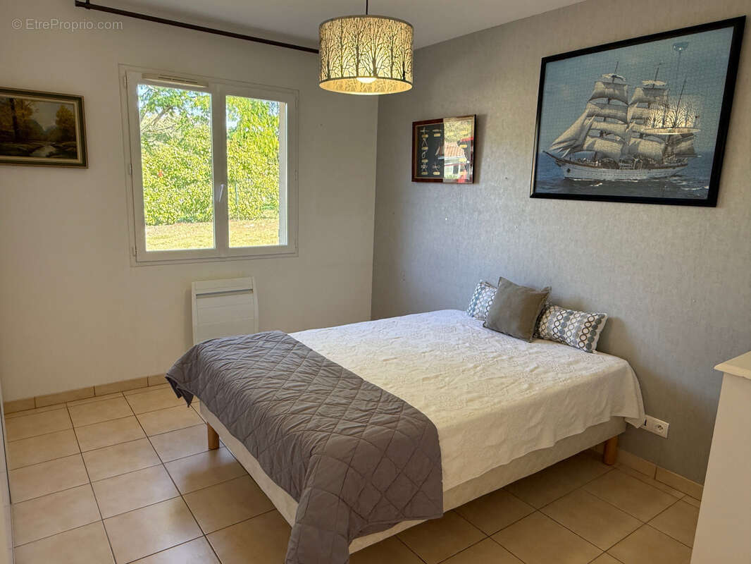 Maison à BELIN-BELIET