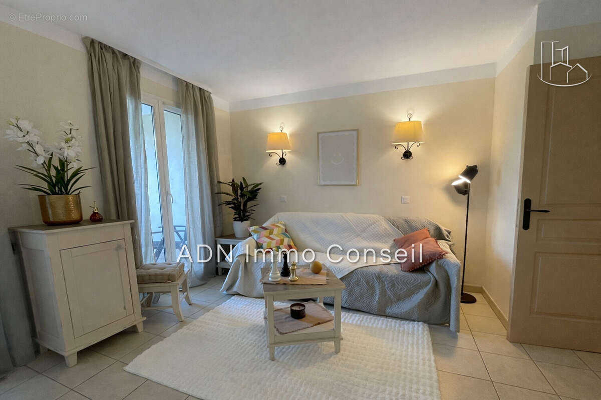 Appartement à MALLEMORT