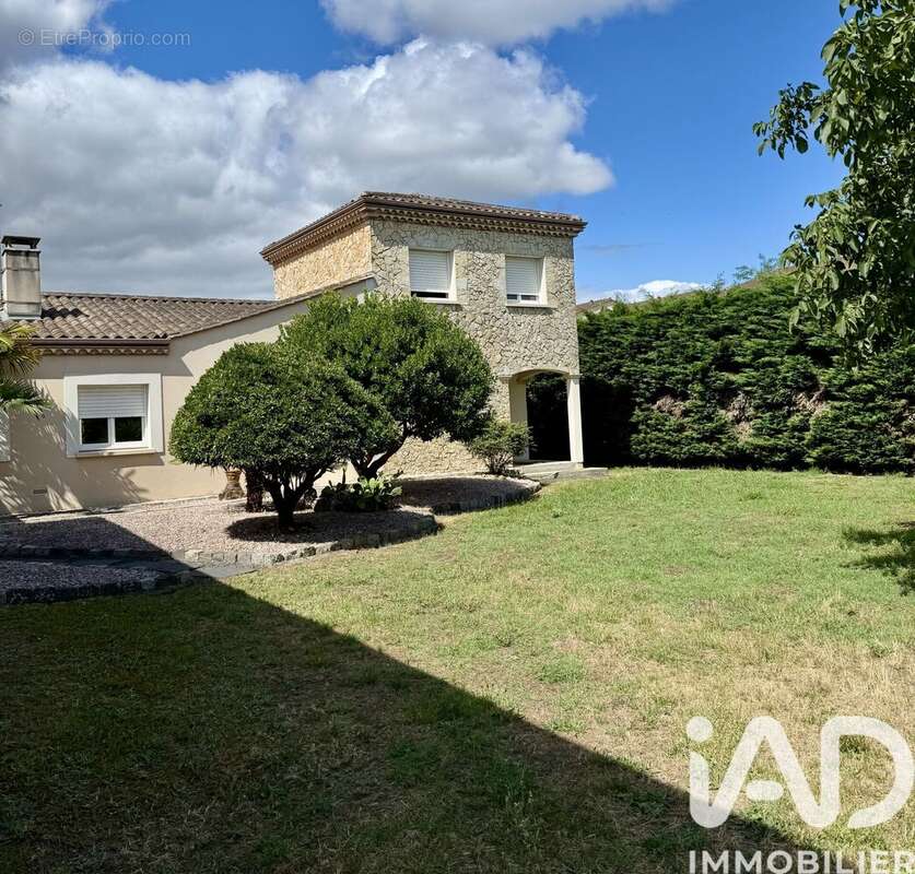 Photo 4 - Maison à AMBARES-ET-LAGRAVE