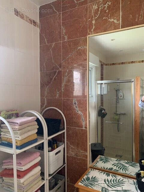 Maison 110 m² à Cernusson  - photo 4