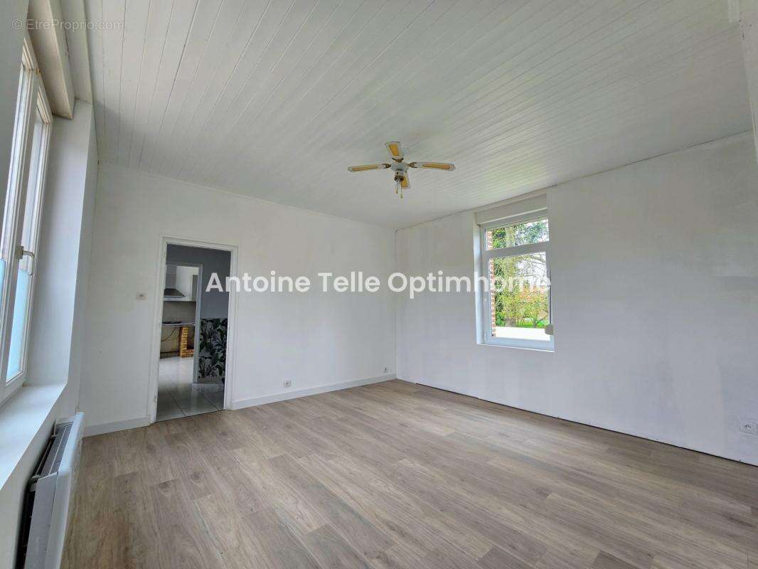 Saint Vaast en cambresis 59188 - Maison individuelle de 2 chambres avec jardin clos sur 335m² - photo 3