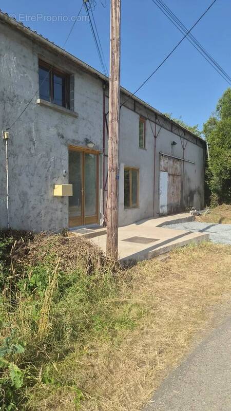Maison à LUZY