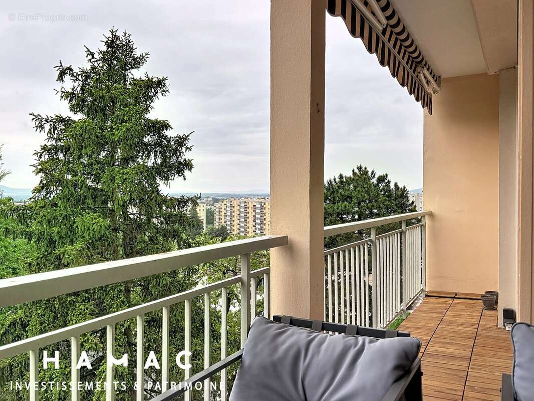 Appartement à SAINTE-FOY-LES-LYON