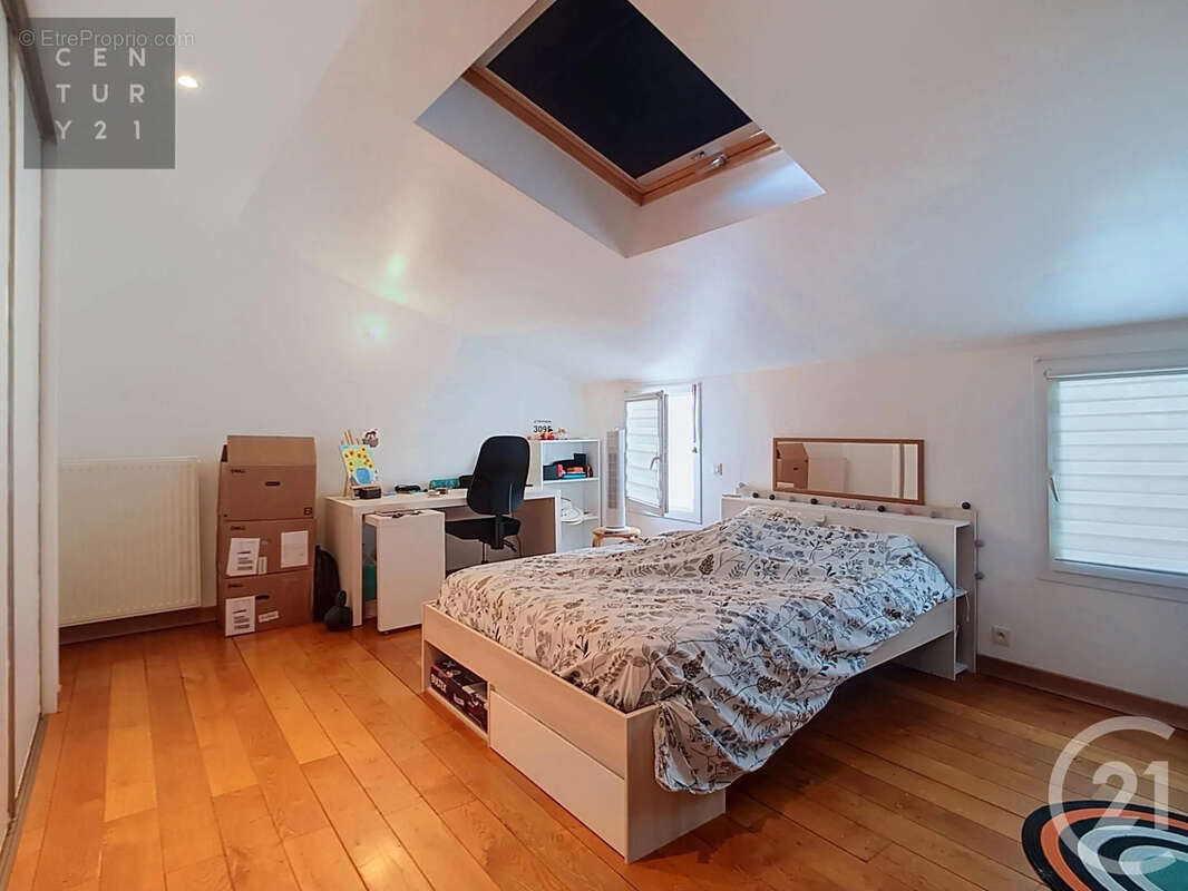 Appartement 149 m² à Saint-Andre-Les-Vergers  - photo 9
