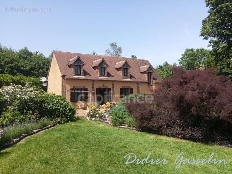 2 Maisons à vendre 10 pièces  (72) - photo 2