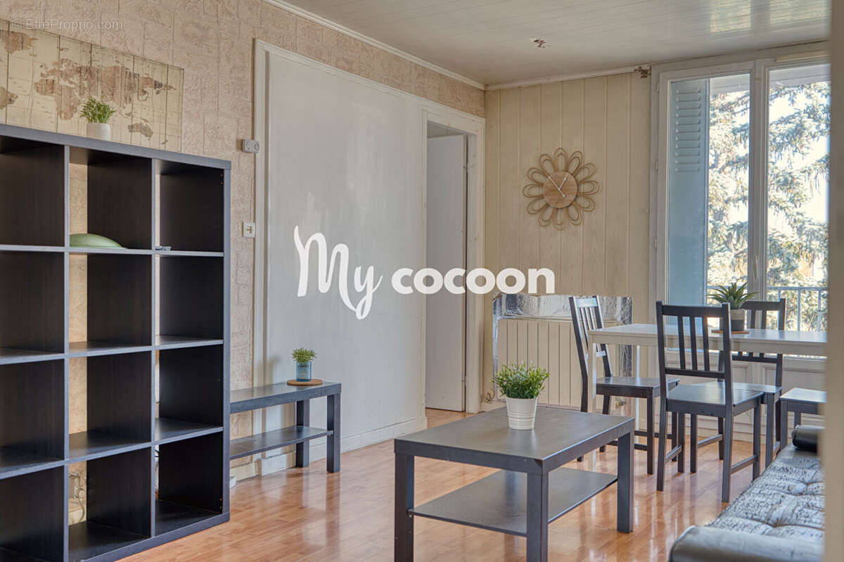 Appartement à LYON-8E