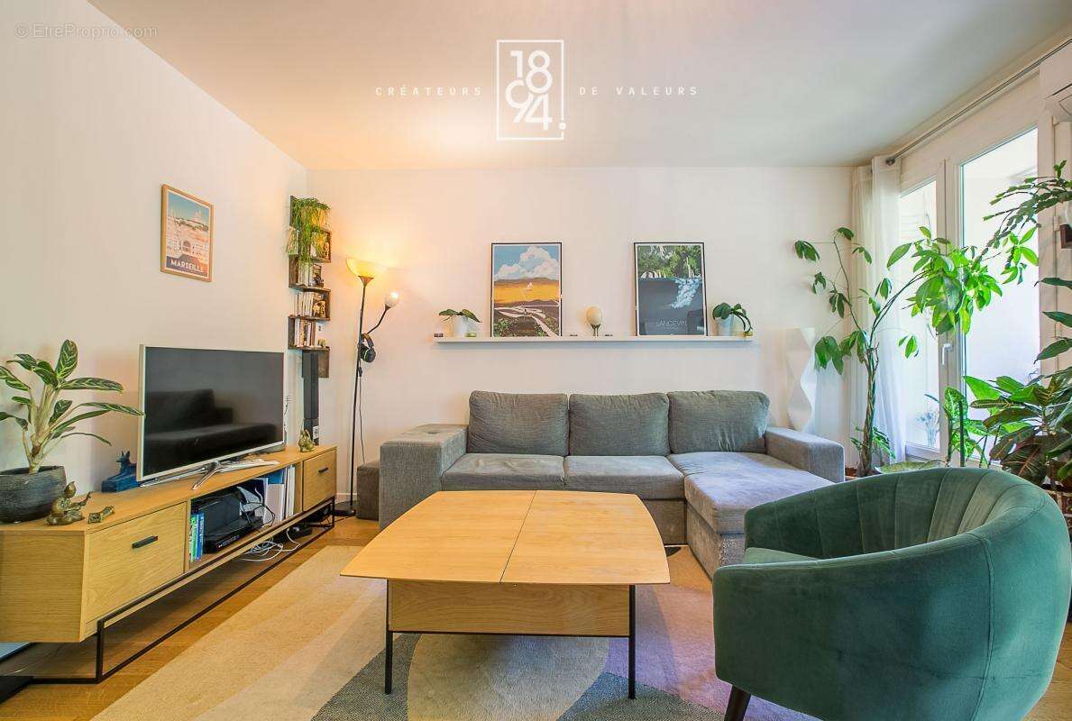 Appartement à MARSEILLE-9E