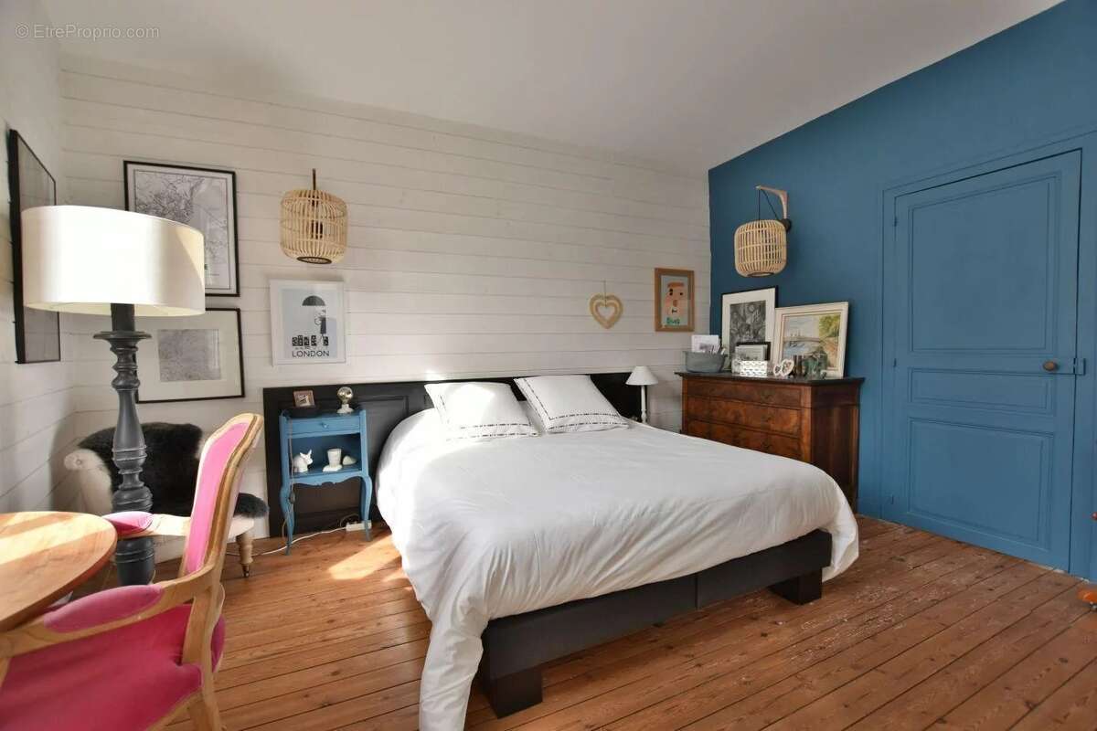 Maison à MORTAGNE-SUR-SEVRE