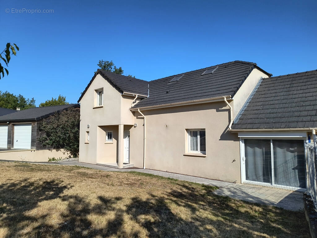 Maison à CHASTEAUX