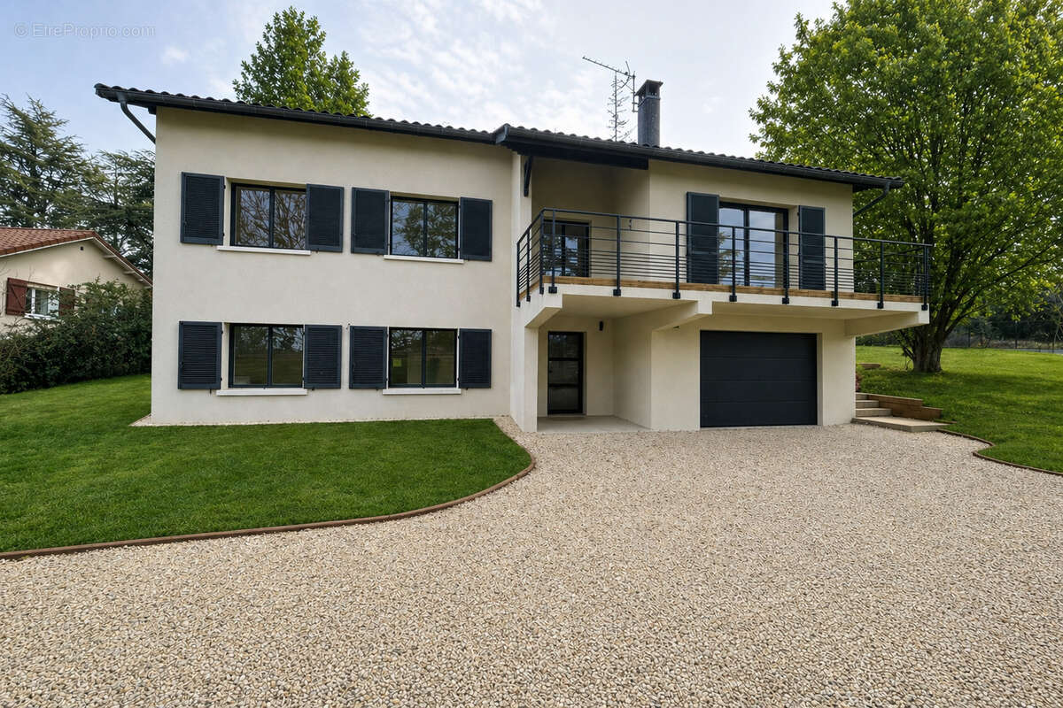 Maison à FRANCHEVILLE