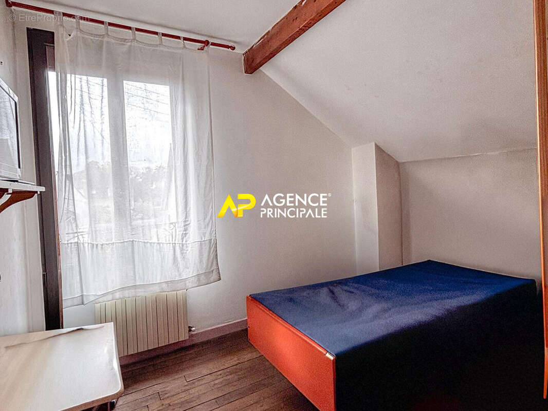 Maison à SARTROUVILLE