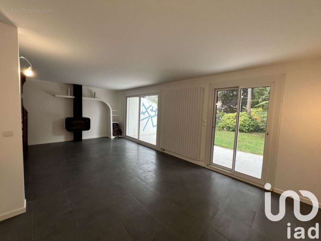 Photo 4 - Maison à L'ISLE-ADAM