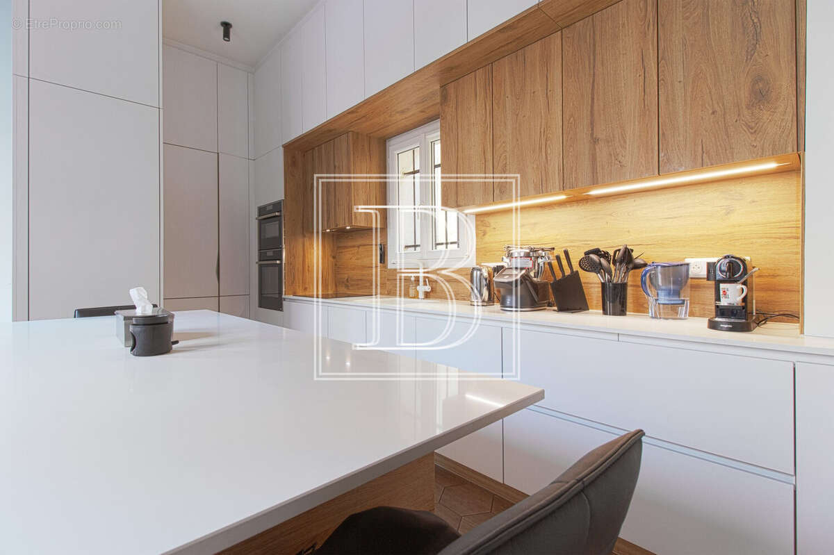 Appartement à PARIS-3E