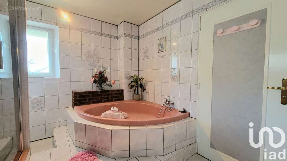 Photo 9 - Maison à CLEREY