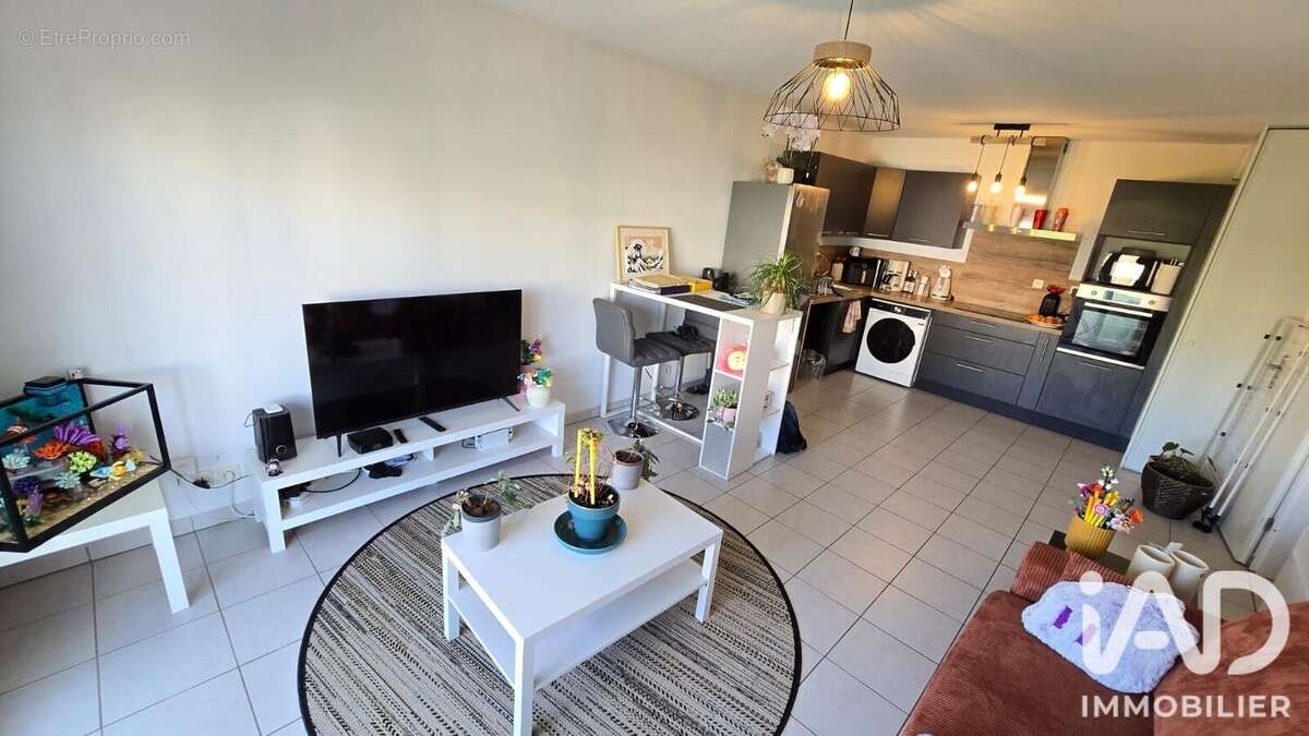Appartement 55 m² à Poitiers  - photo 2