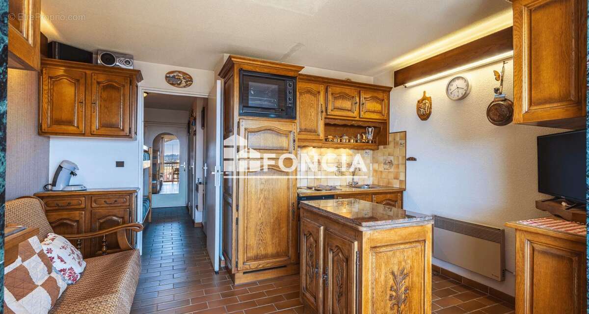 Appartement à SIX-FOURS-LES-PLAGES