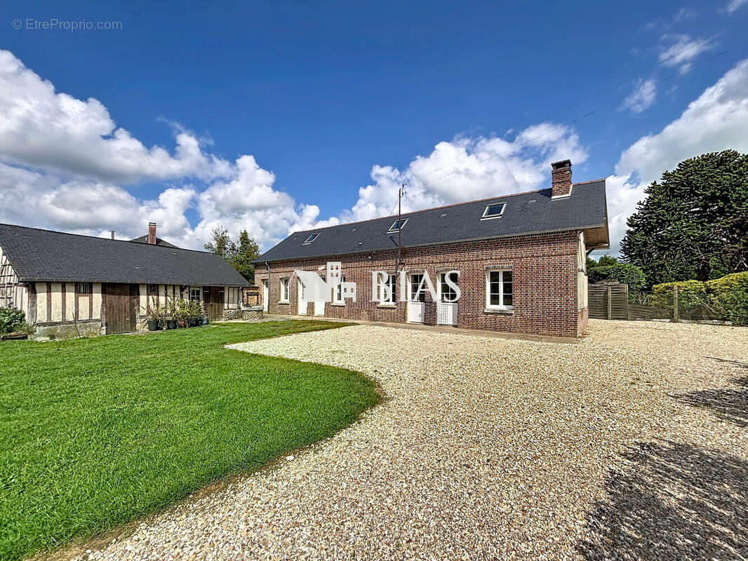 Maison à LE NEUBOURG