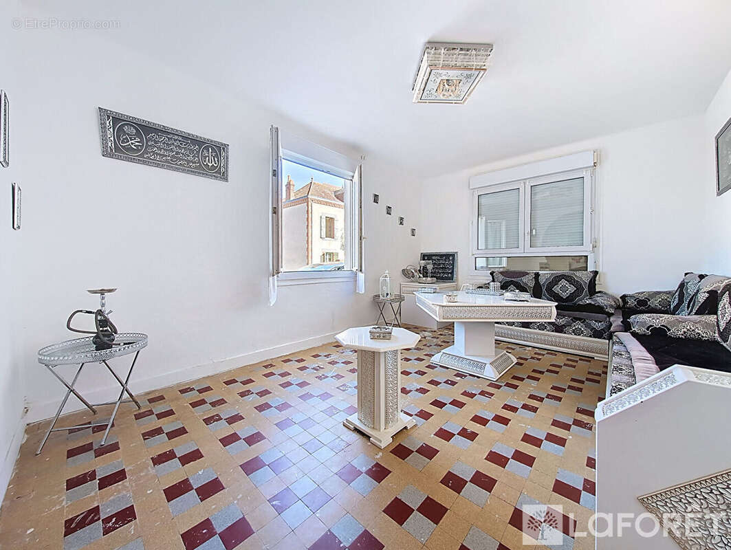 Maison à SAINT-LEZIN