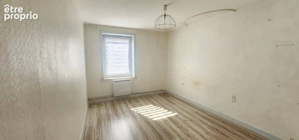 Maison 3 pièces Saint-Verand - 155000 € - photo 4