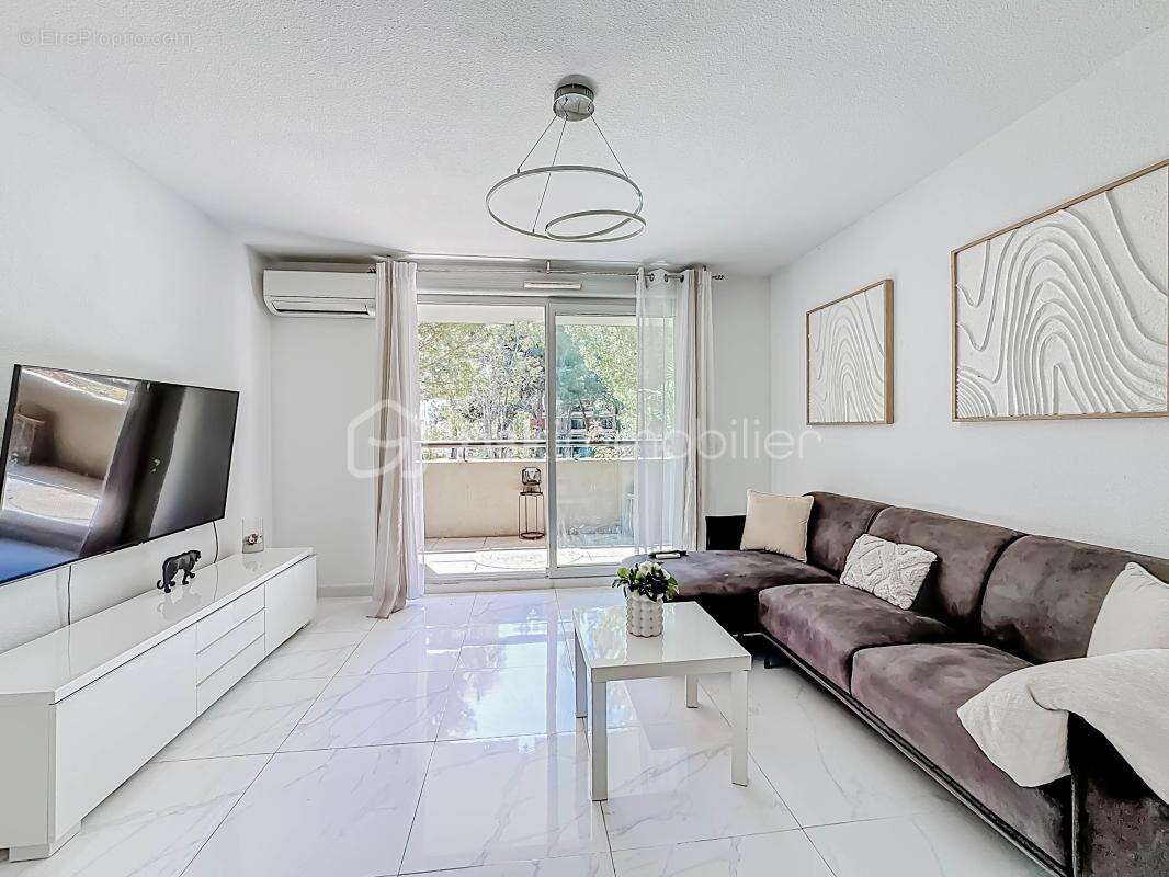 *** Magnifique Appartement T3 de 61m2 avec grande terrasse et garage à Montpellier Ovalie *** - photo 5