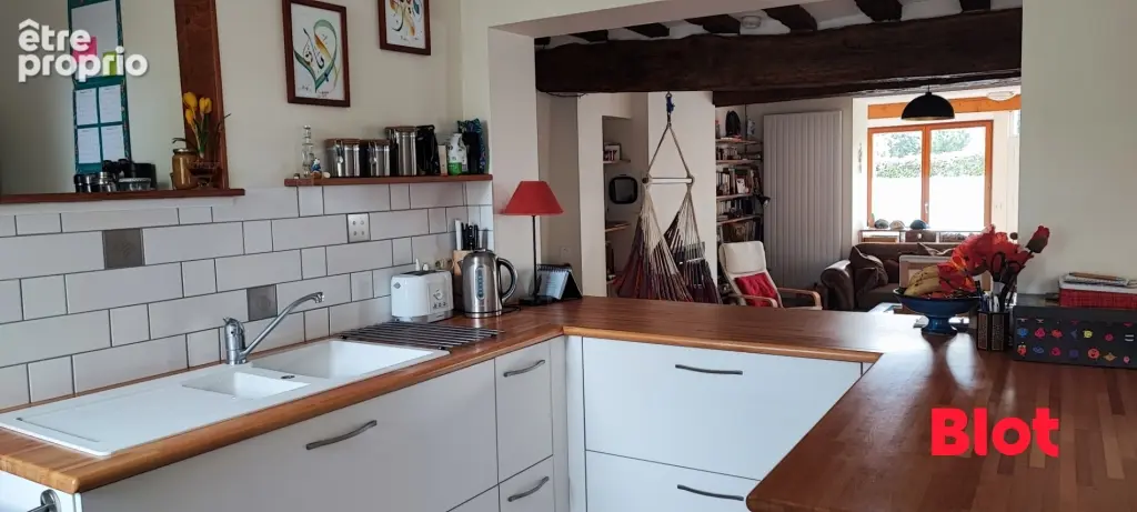 Maison 191 m² à Fougeres  - photo 6