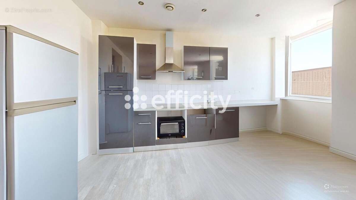 Appartement 937 m² à Roubaix  - photo 20
