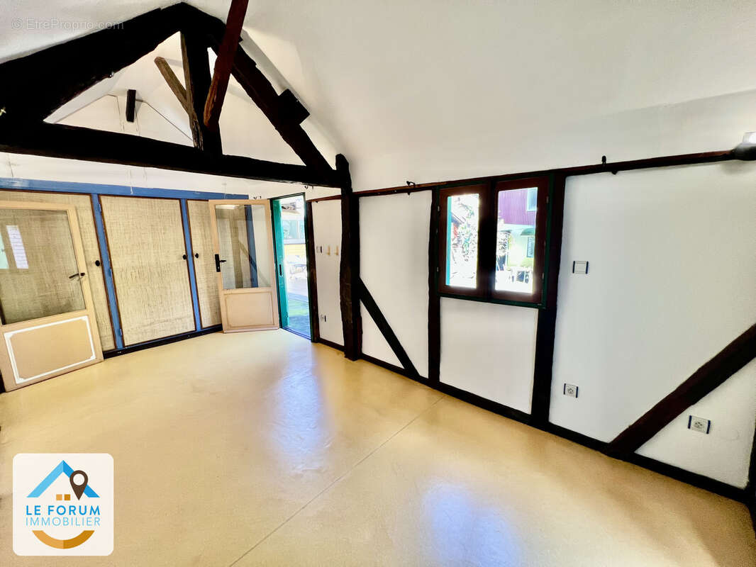 Saint pierre 97410 - ensemble immobilier - 3 logements - fort potentiel - quartier prisé - photo 6