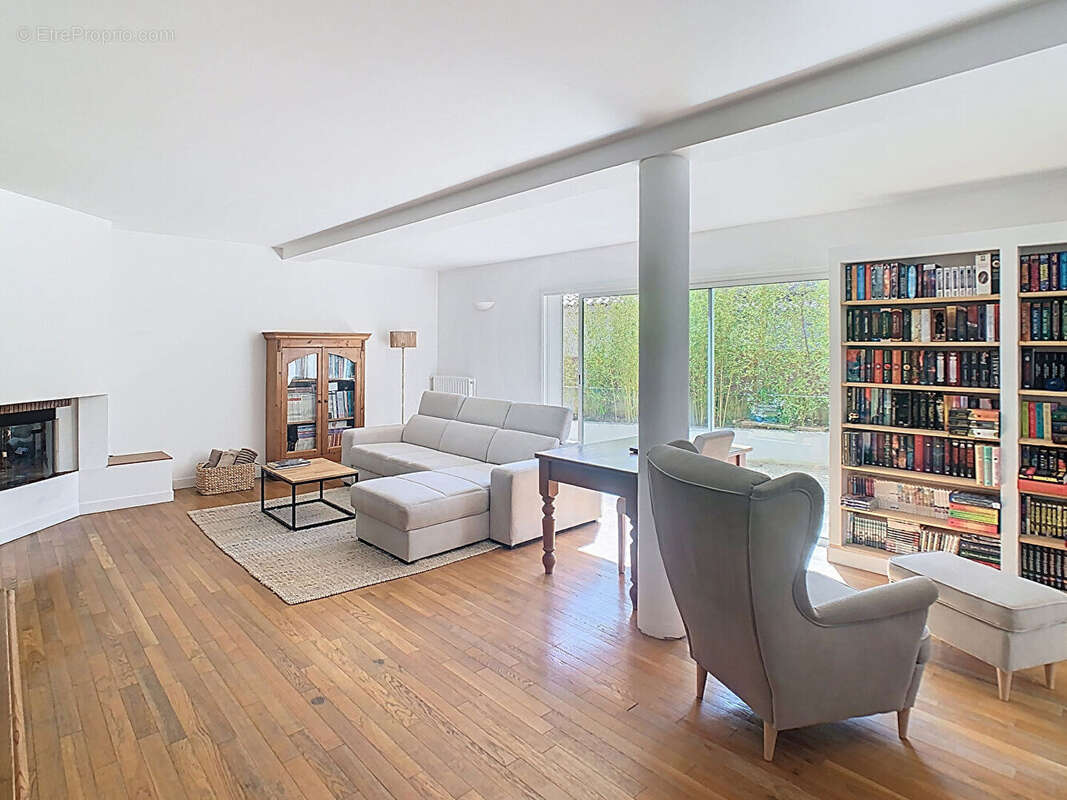 Maison à SAUSSET-LES-PINS