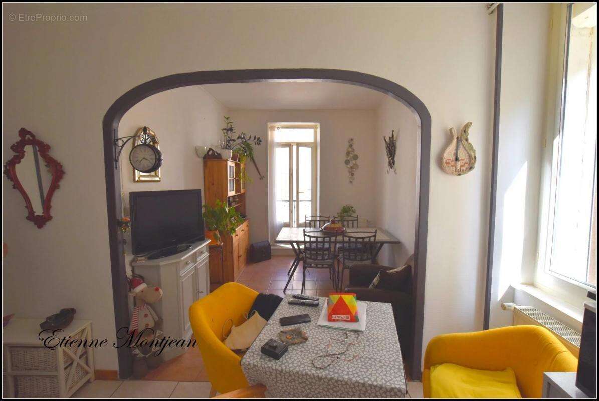 Appartement à CATUS