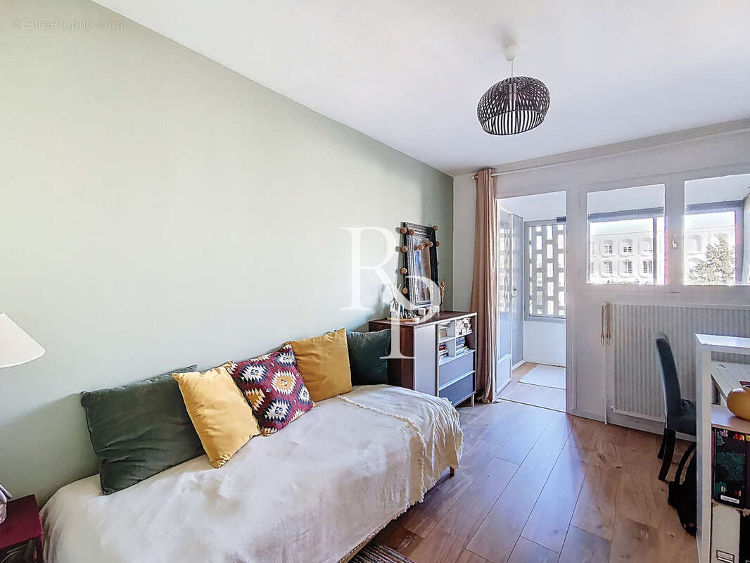 Appartement à LYON-5E