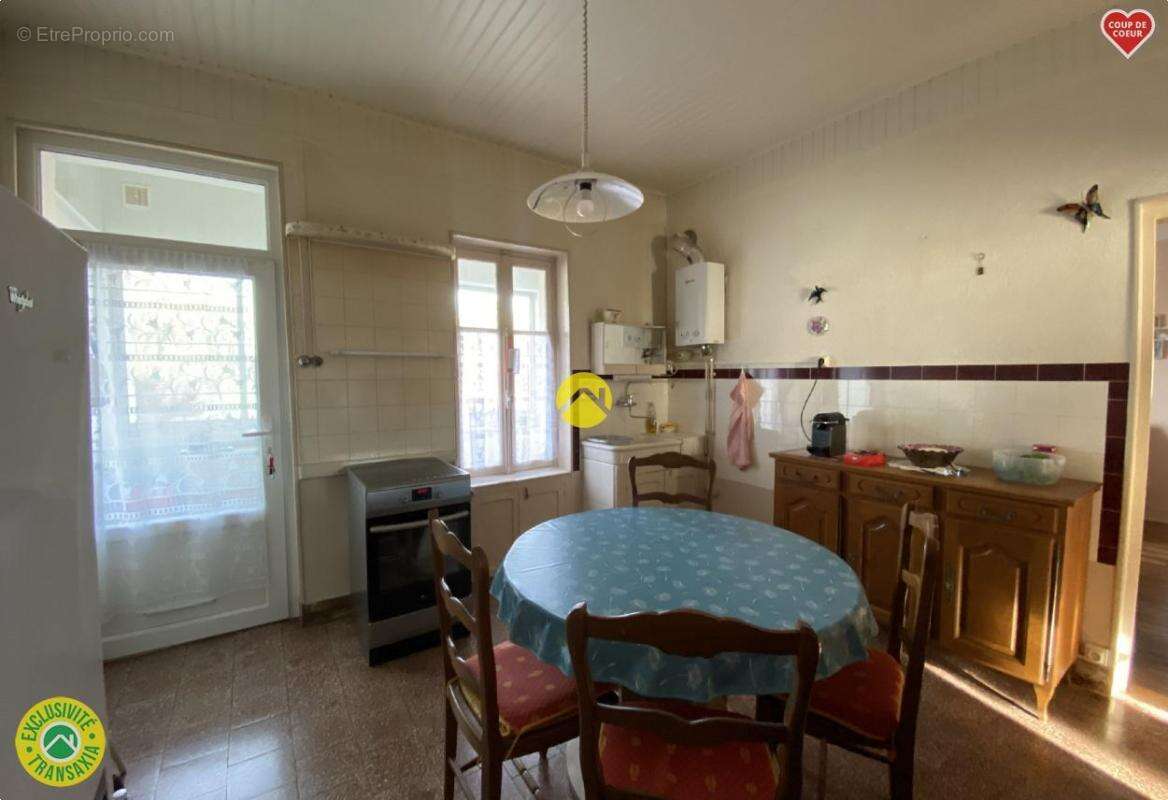 Maison à FOURCHAMBAULT