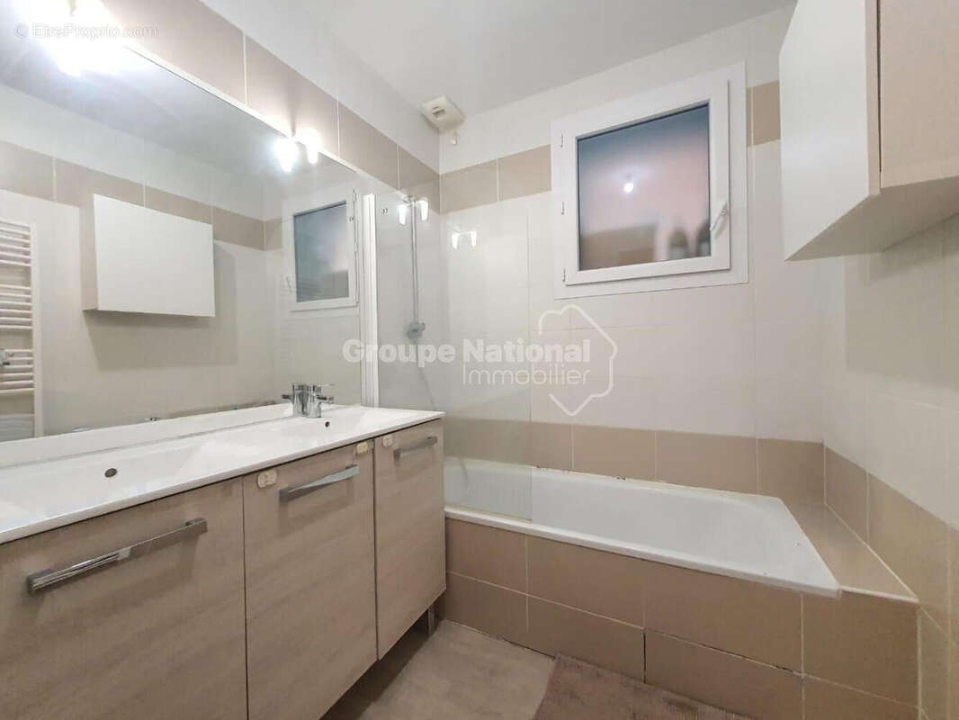 Maison à PORT-DE-BOUC