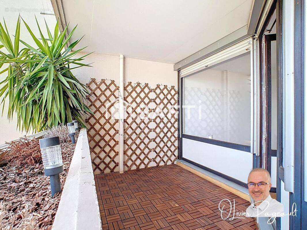 Photo 1 - Appartement à LYON-8E