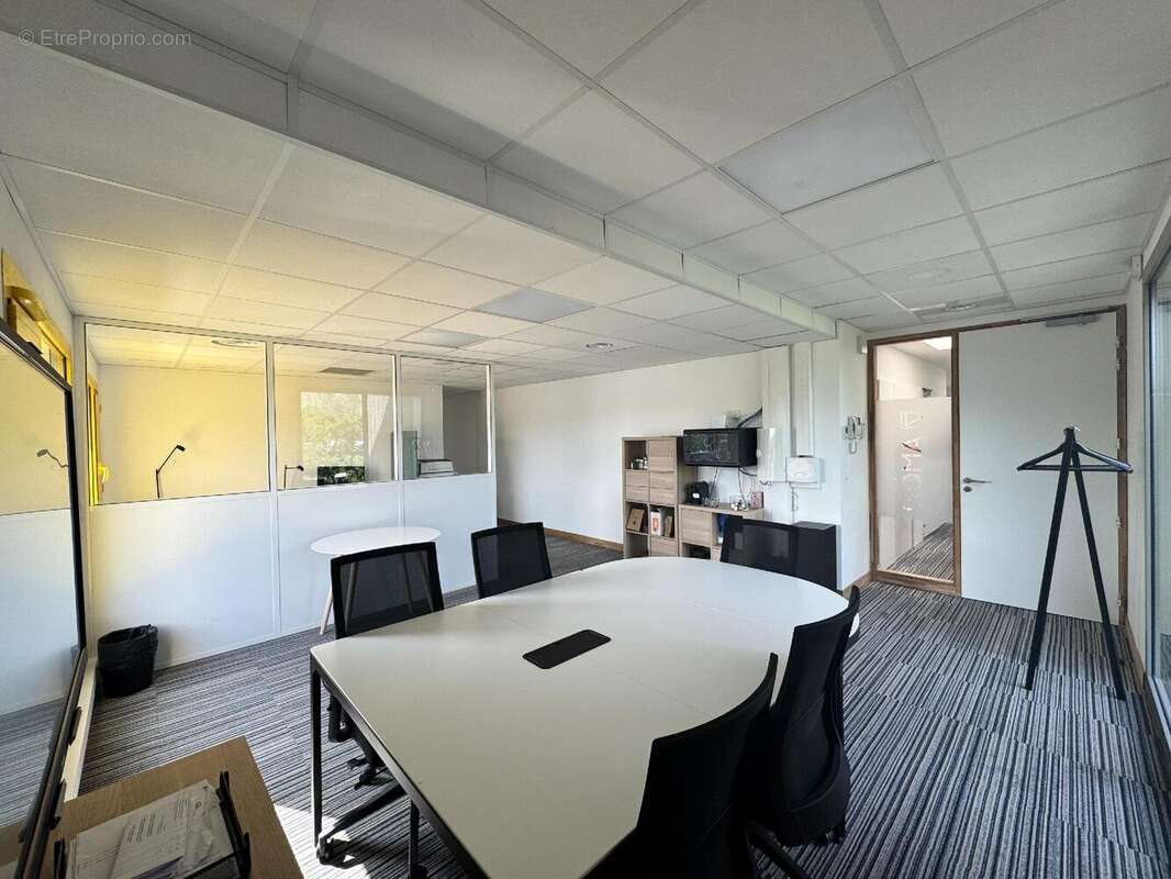 Commerce 70 m² à vendre à Avignon (84140) - photo 3