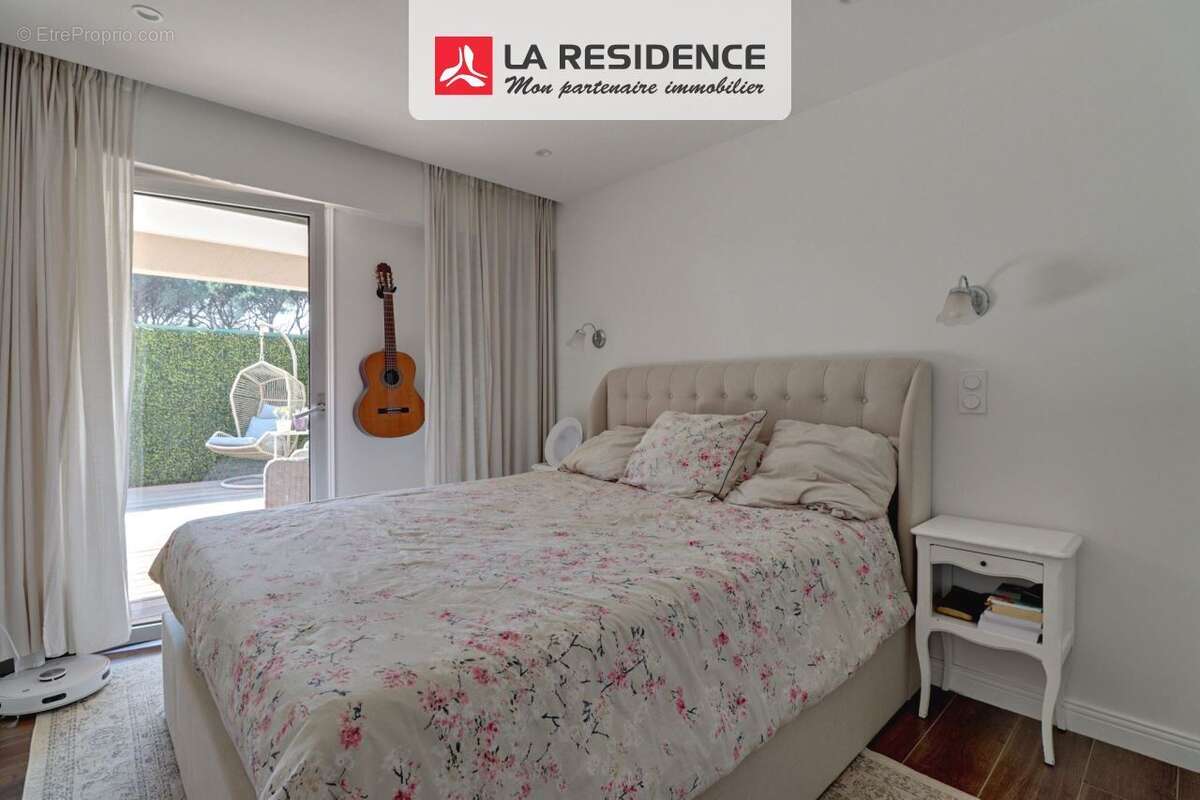 Appartement 38 m² à Saint-Raphael  - photo 6