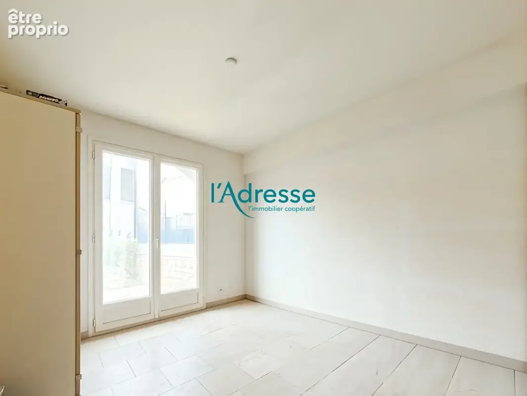 Maison familiale Bouafle de 118m² et 4 chs - photo 3