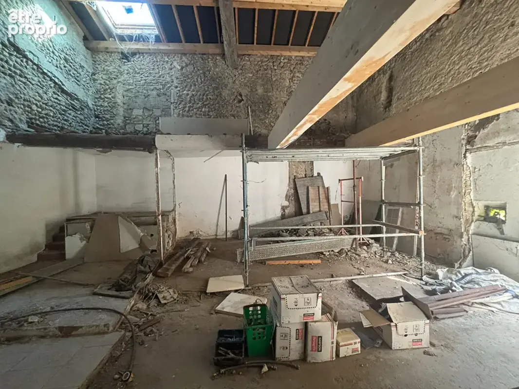 GRANGE A RENOVER 170 à 210 m² -  Chateauneuf Sur Isere - photo 12