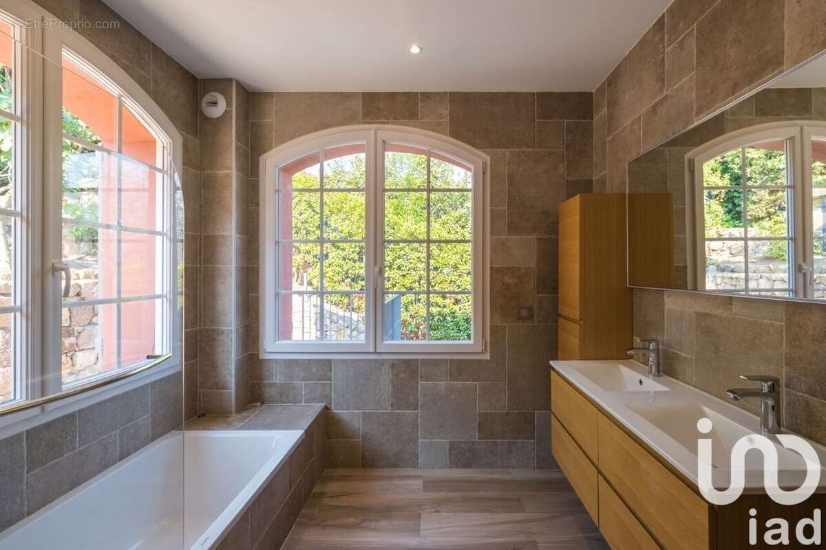 Photo 9 - Maison à THEOULE-SUR-MER