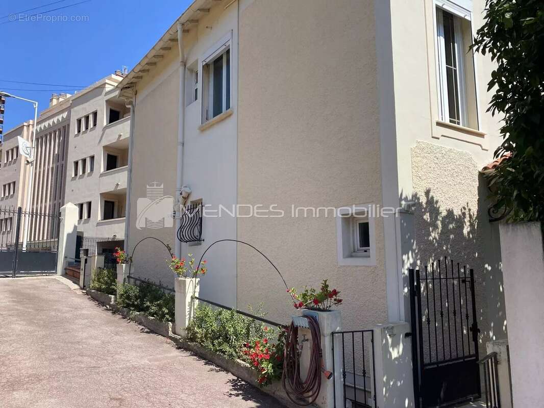 Maison à BEAUSOLEIL