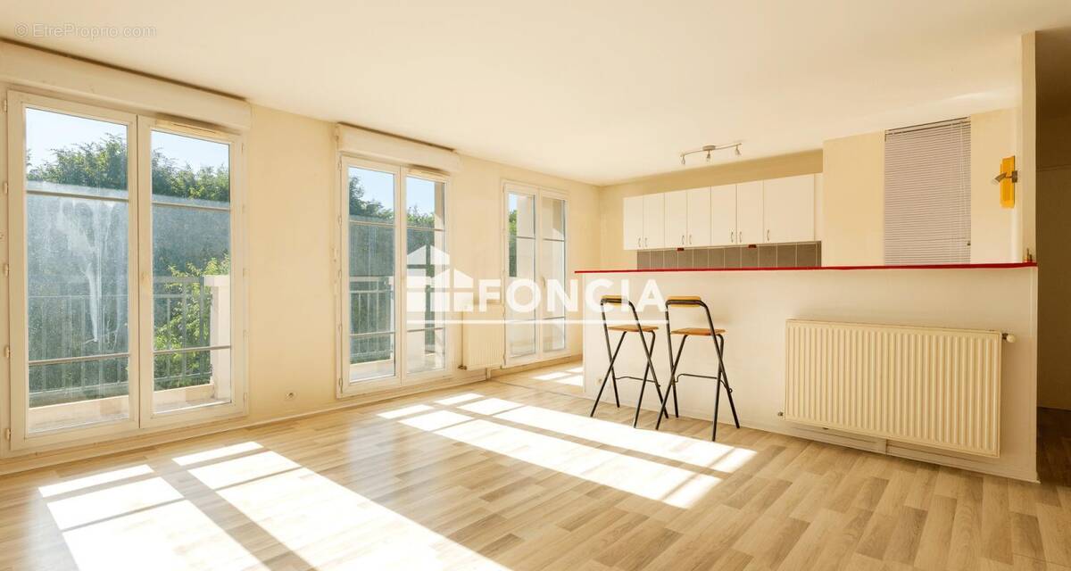 Appartement à SERRIS