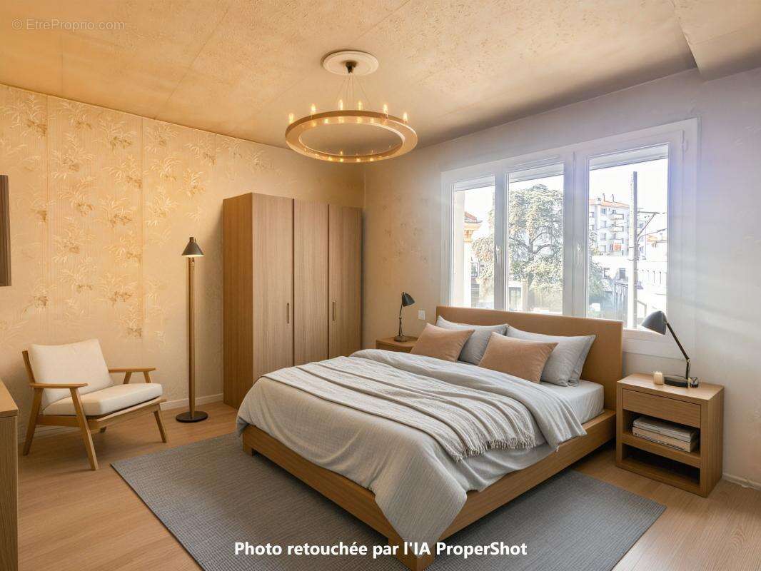 Valence - T5 de 68 m² - parking collectif et garage individuel - photo 9