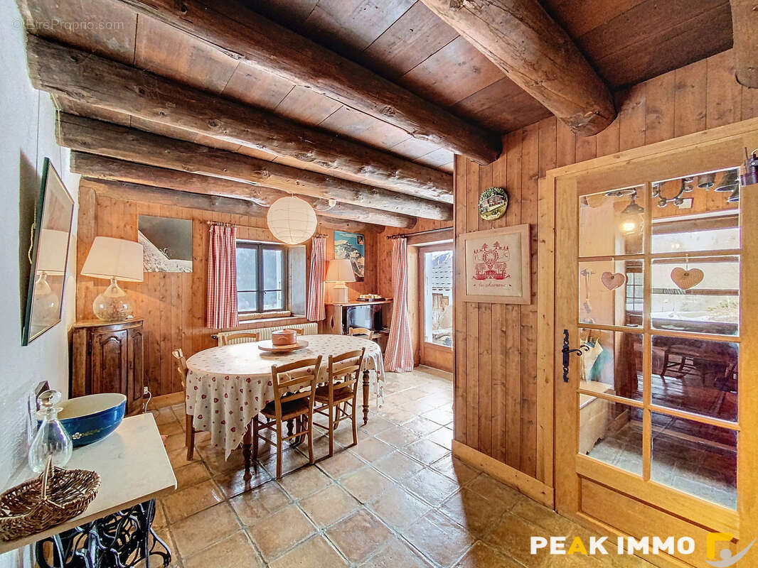 Maison à LES HOUCHES
